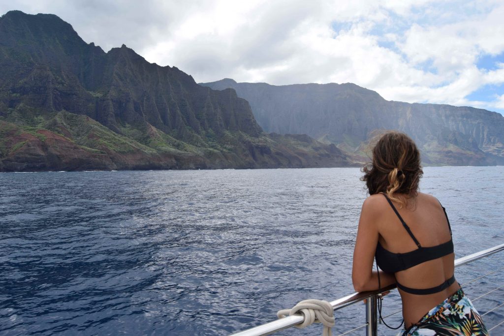 Tour en barco por Kauai, un imprescindible que hacer en esta isla.