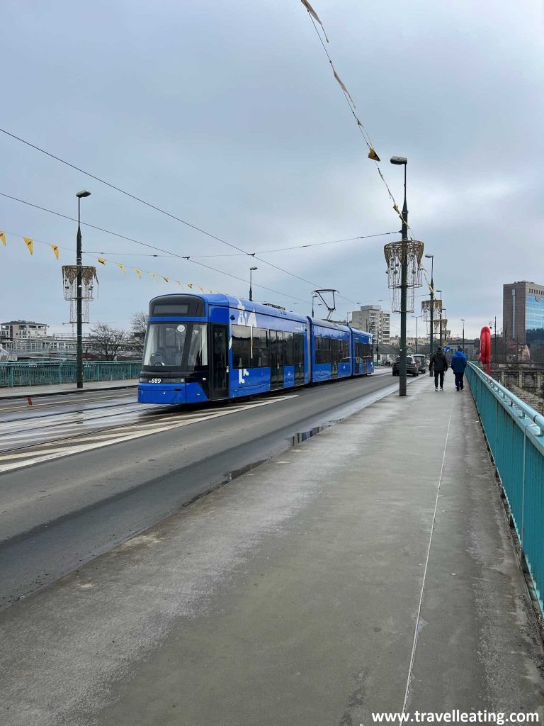 Tranvía en Cracovia, uno de los transportes públicos más utilizados de la ciudad.