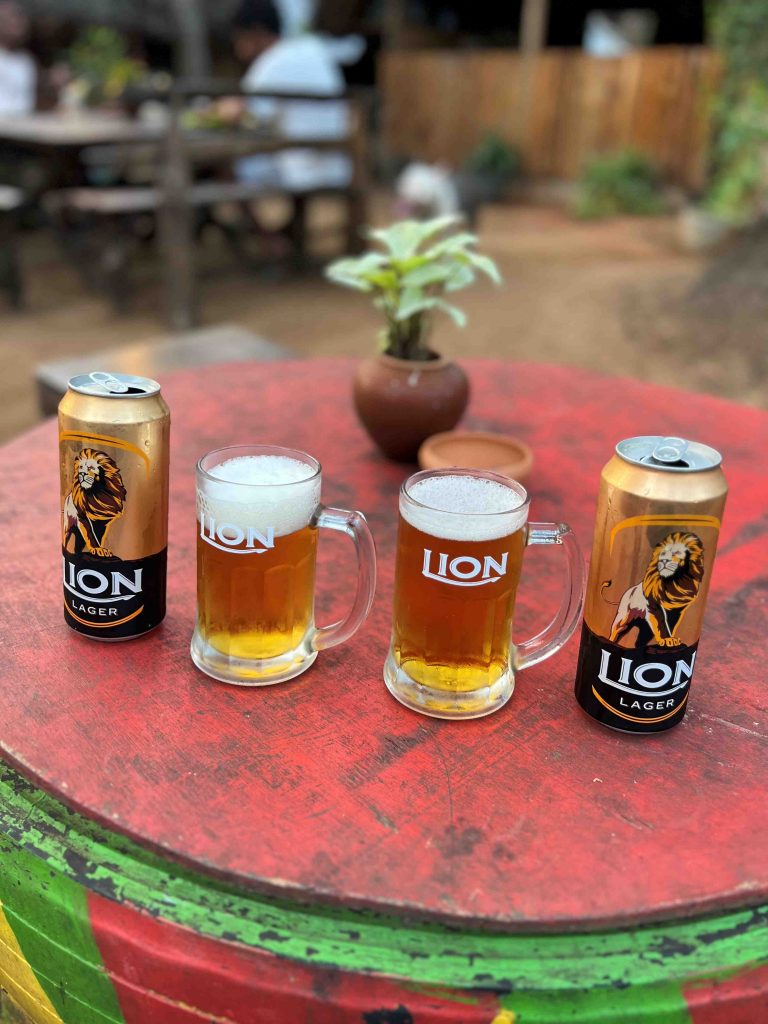 La cerveza Lion es la cerveza típica y tradicional en Sri Lanka.